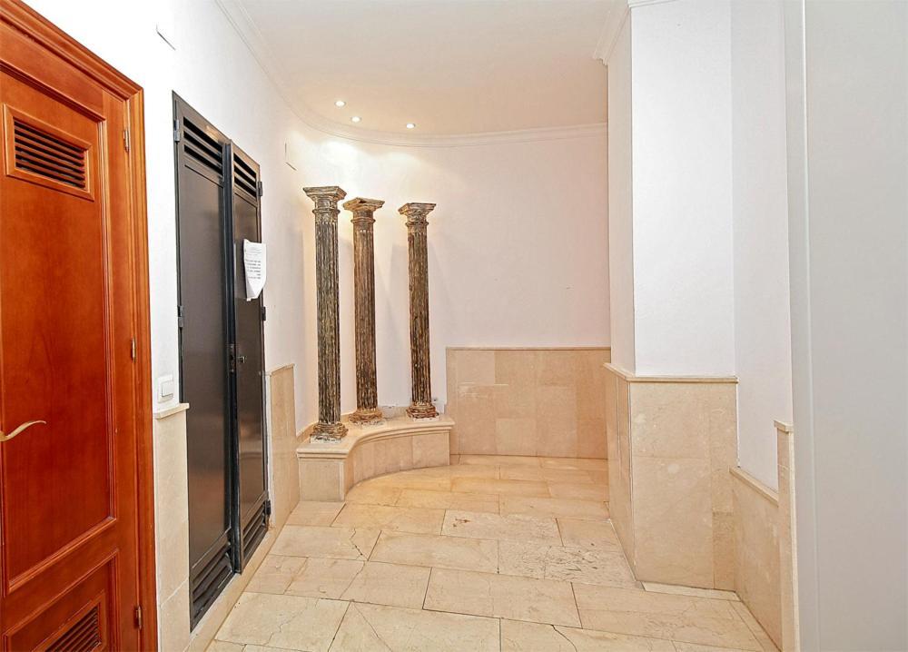 Carreteria Studio Balcony & Relax Apartment มาลากา ภายนอก รูปภาพ